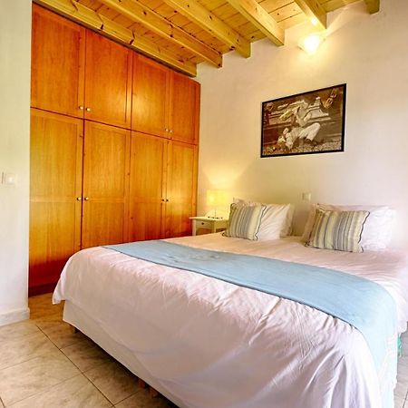Zen Stone House Villa Agios Georgios Pagon Ngoại thất bức ảnh