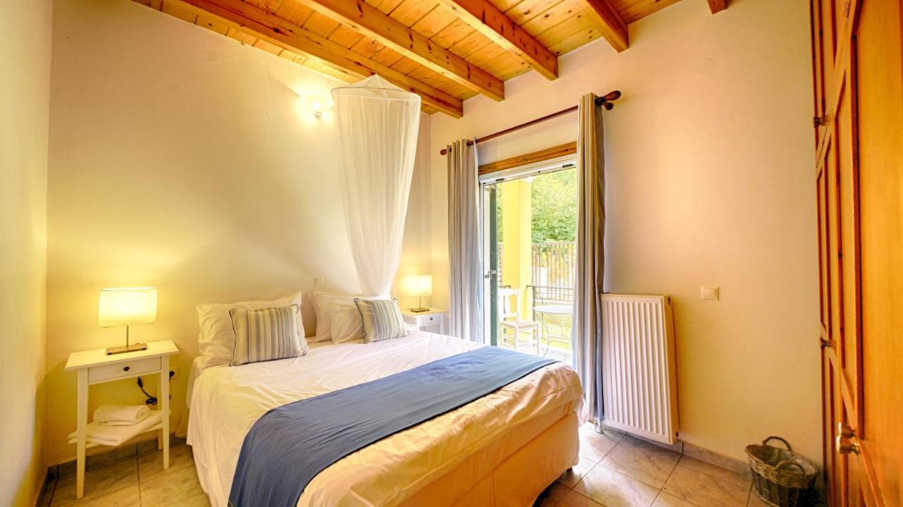 Zen Stone House Villa Agios Georgios Pagon Ngoại thất bức ảnh